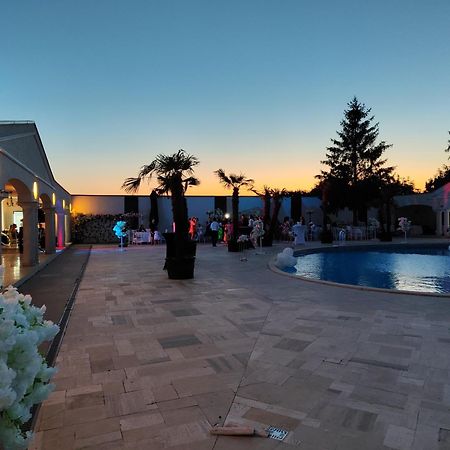 Hotel Rodiv Gaesti Luaran gambar